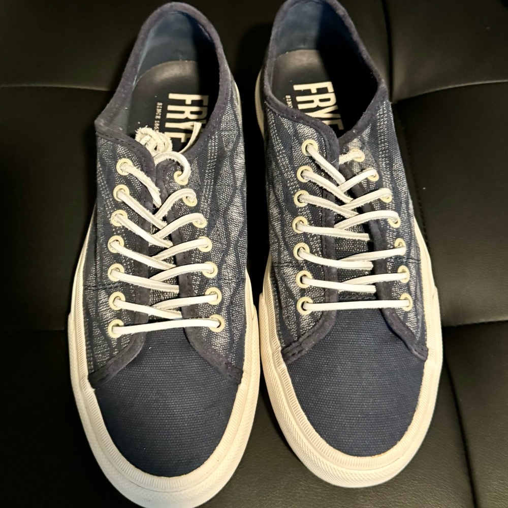 Frye Ludlow Canvas Sneakers